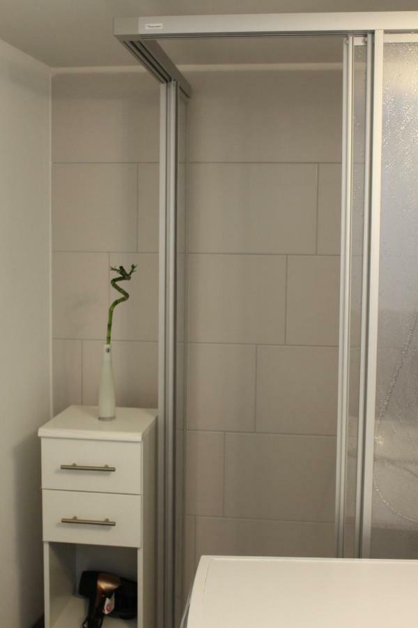 Inside Apartments Σπάιερ Εξωτερικό φωτογραφία
