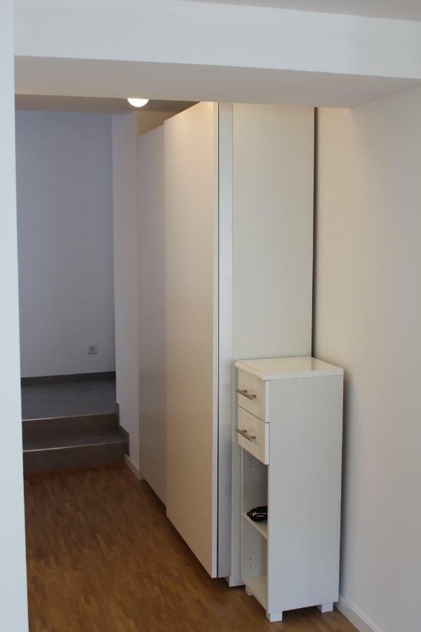 Inside Apartments Σπάιερ Εξωτερικό φωτογραφία